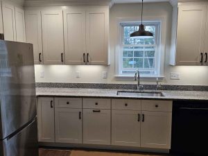 New kitchen remodeling in Salem NH by Apple Wood Construction